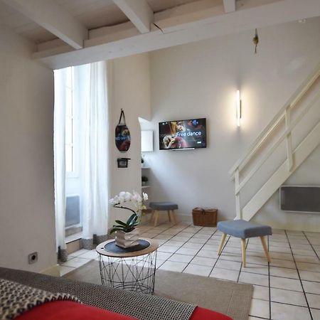 Duplex Climatise Apartment โอรองช์ ภายนอก รูปภาพ