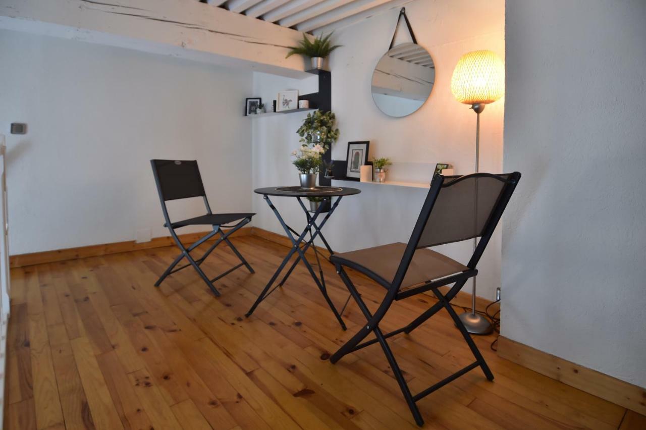 Duplex Climatise Apartment โอรองช์ ภายนอก รูปภาพ